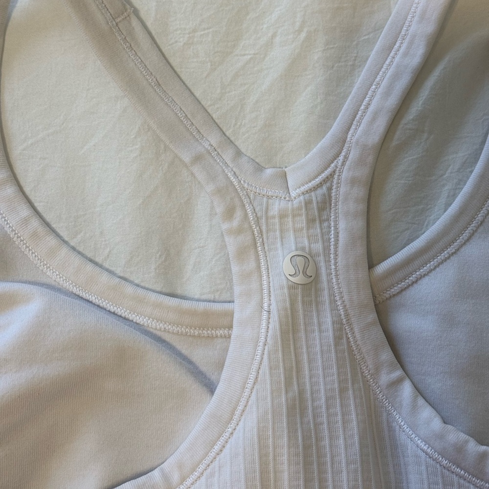 Lululemon Athletica Ebb to Street Tank Top - Picture 6 of 7